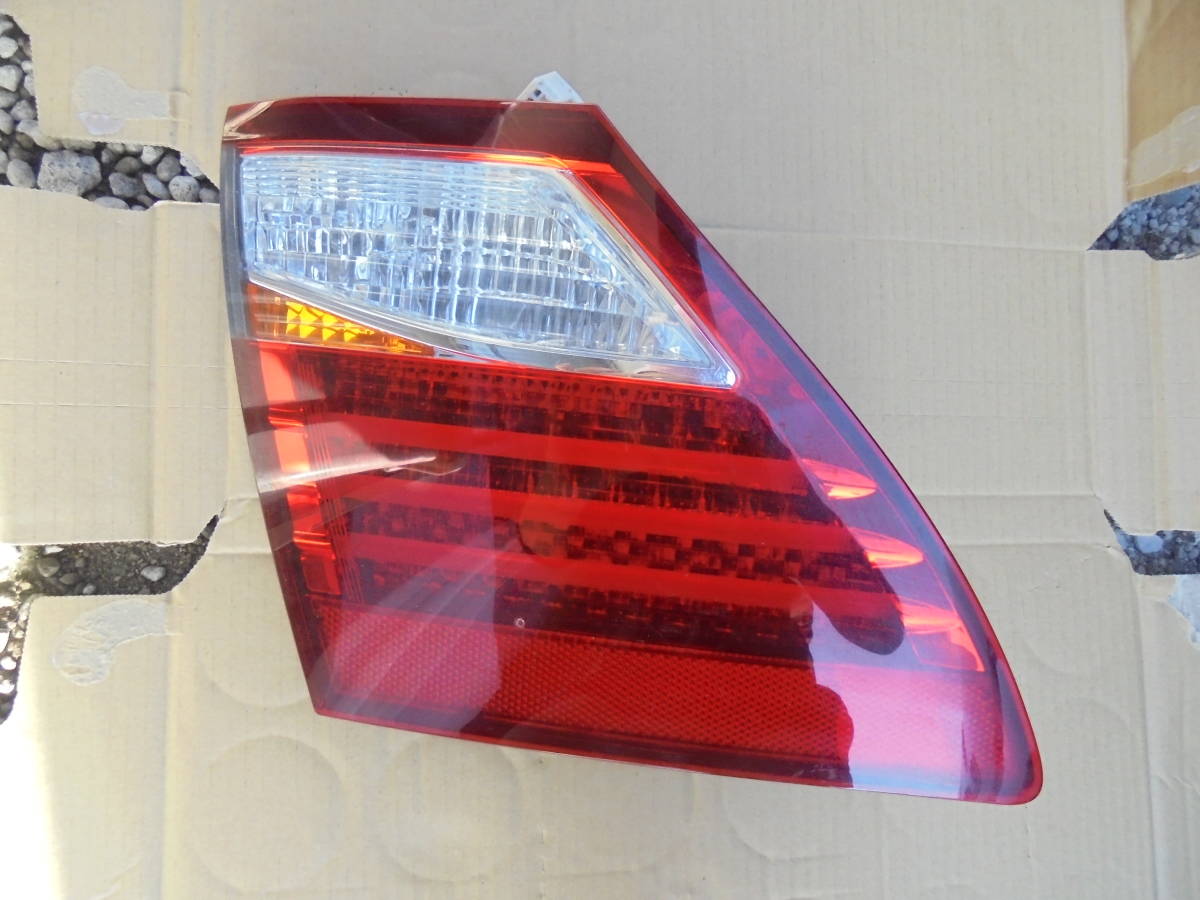 レクサス LS LS600h UVF45.UVF46.USF40 純正 左テールライト KOITO 50-119 H455拍卖