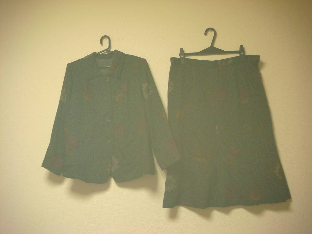 大きいサイズ 昭和レトロ 花柄 ジャケットブラウス&スカート グリーン系 LL3L 美品拍卖
