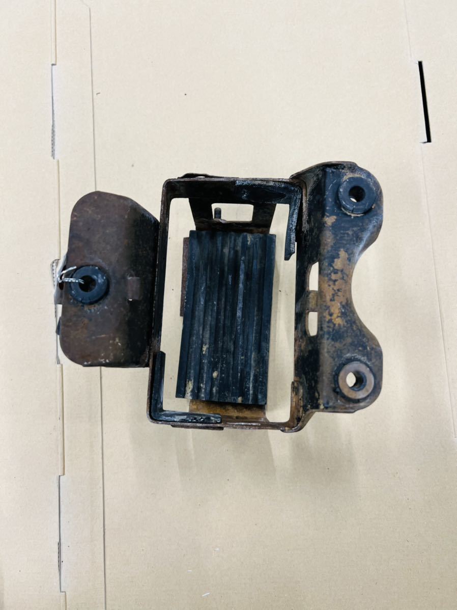 GT380 後期 バッテリーケース サンパチ 激安 GT550 GT750 バッテリーボックス 廃盤 1円スタート 売り切り拍卖