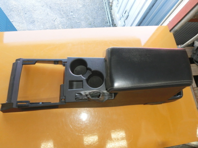 チェロキー コンソール ボックス 平成23年 ABA-KK37 ジープ 2011y拍卖