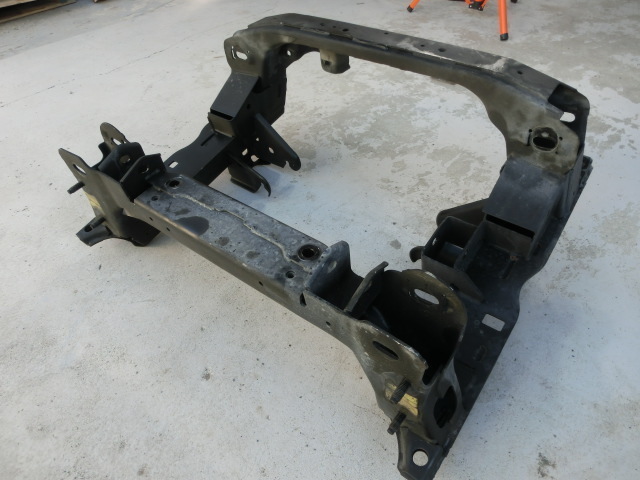 チェロキー フロント メンバー 平成23年 ABA-KK37 ジープ 2011y ii拍卖