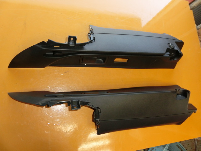 プジョー308SW トランクサイドブラケット トノカバーベース 平成29年 T9WBH01 T9 T9HN02 T95G05 T9HN01 k拍卖