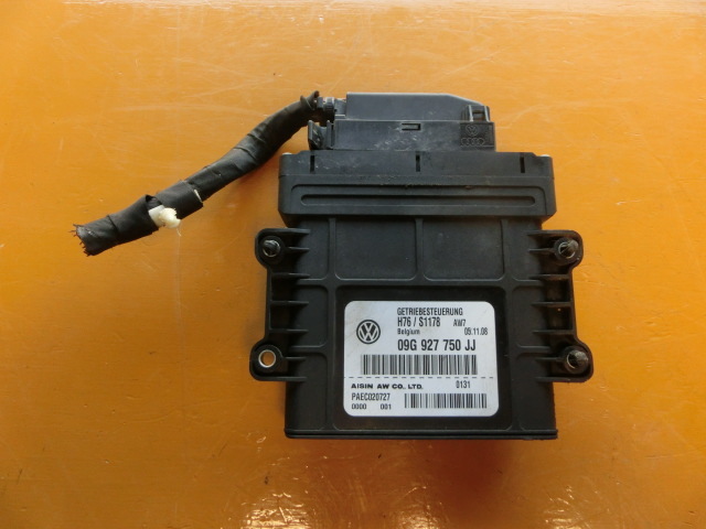 パサートヴァリアント ATコンピューター 平成21年 ABA-3CBZB 09G 927 750 JJ 3C 3CCAW 3CCDA 3CAXX 3CBVY y.y拍卖