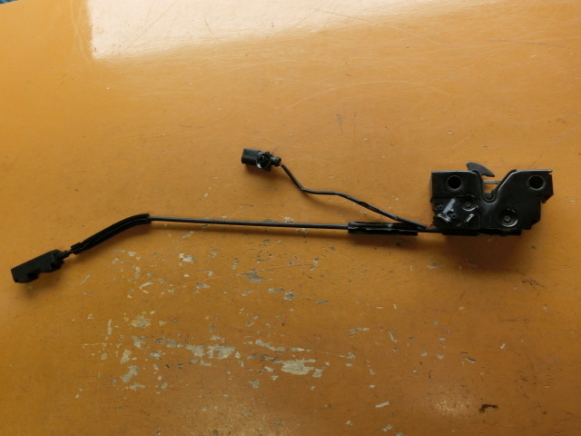 VW ポロ ボンネット ロック 平成26年 14y DBA-6RCBZ 6R 拍卖