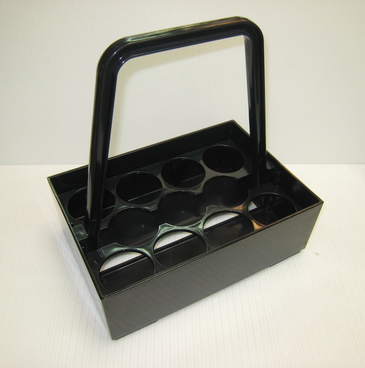 ★ 83070 ボトルキャリア ビール運び ファミリーボックス 穴サイズ 直径6.7x高さ11cm W31.2xD21.7xH33cm 中古 ★*拍卖