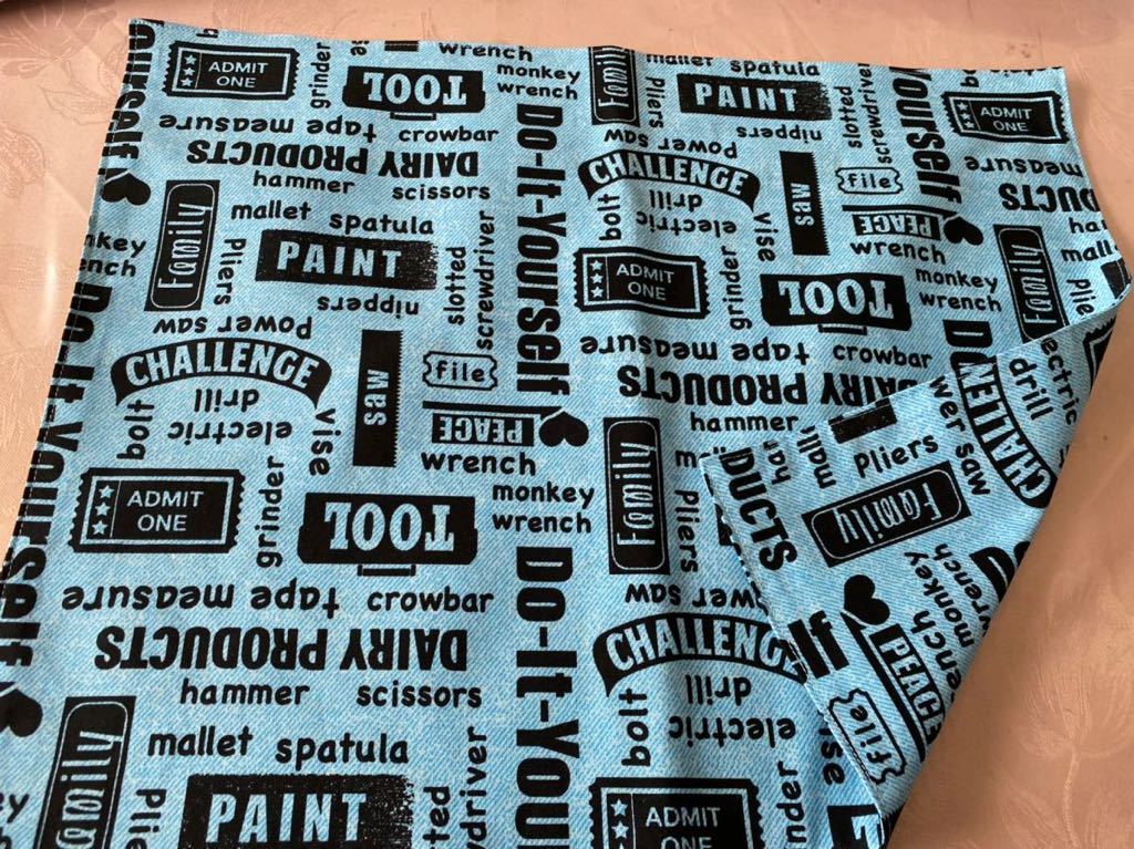 No.209 裏付ランチョンマット ハンドメイド 35x45 男の子 水色英文拍卖