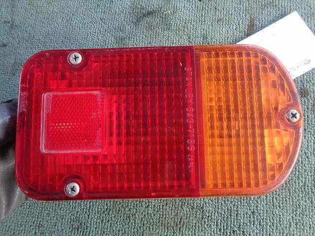 ミニキャブ V-U42T 純正 右テールランプ/テールレンズ 043-7156拍卖