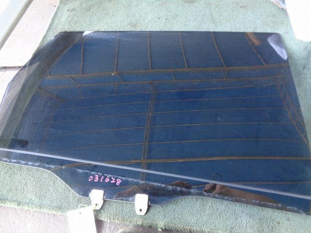 オデッセイ GH-RA6 右リアドアガラス ガラスのみ アサヒ: M2L3: プライバシー拍卖