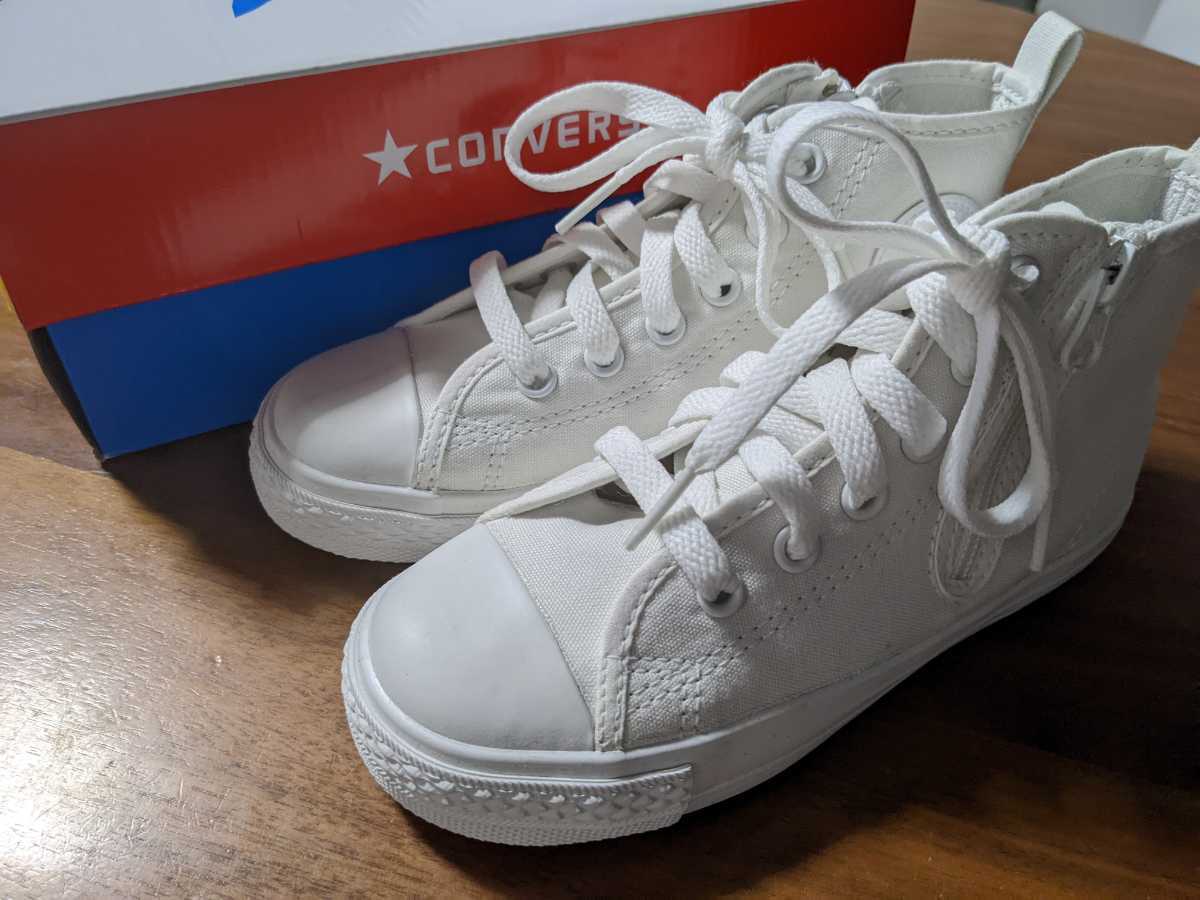 新品未使用 CONVERSE コンバース 17cm キッズ スニーカー ALLSTAR オールスター 子ども 運動靴 オールホワイト拍卖