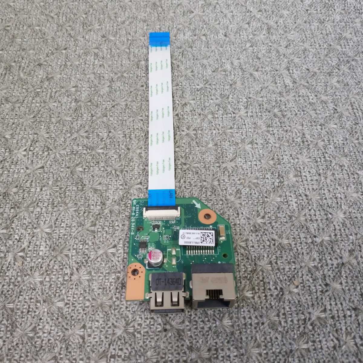 即日発送 送料198円★ 東芝 dynabook T45/NGS PT45NGS-SHA3 等用 USB + LAN ポートボード DA0BLIPC6E0 3RBLILB0000 ★動作確認済み USB137拍卖
