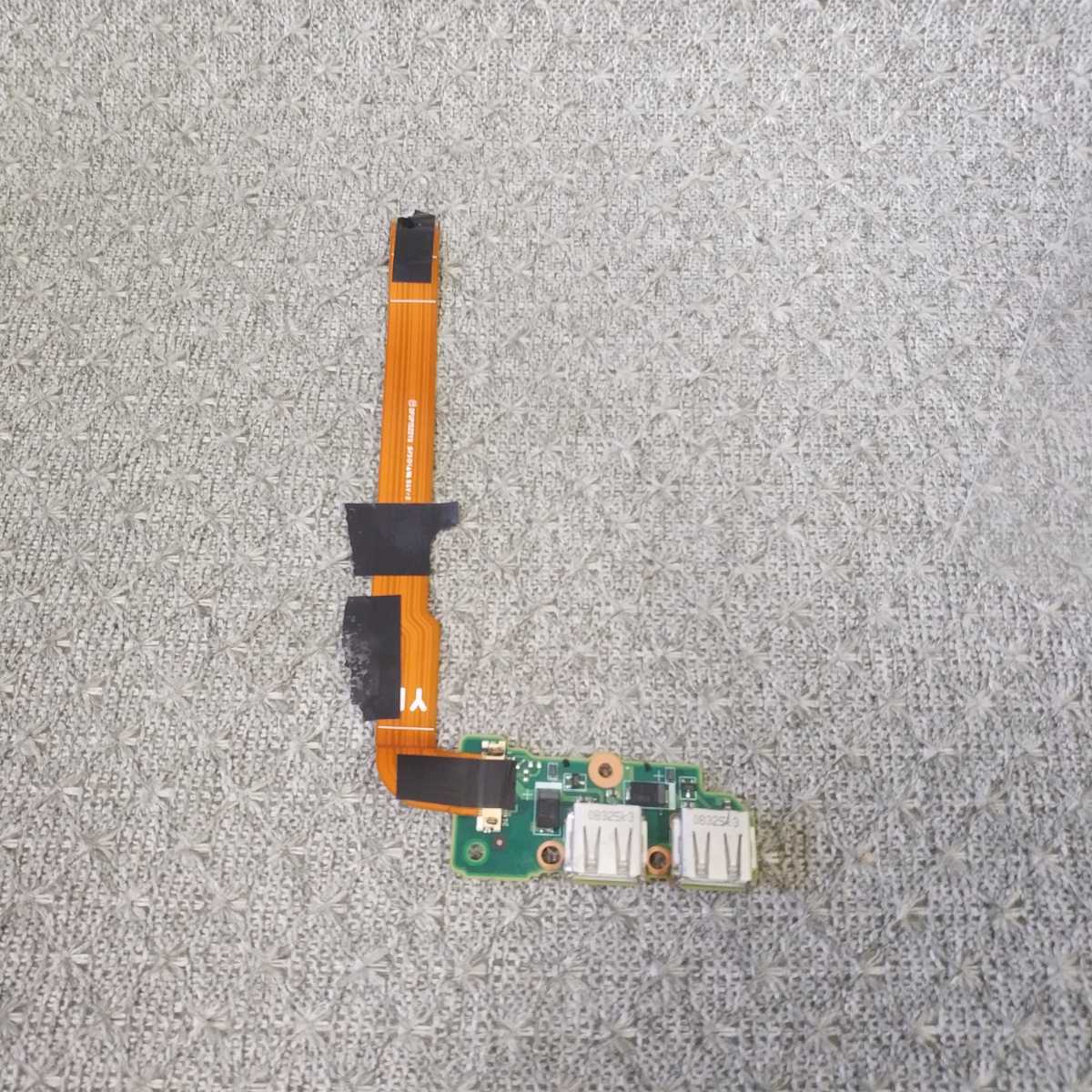 即日発送 送料198円 ★ Panasonic Let's CF-Y7 (CF-Y7DW6AAS) 等用 ★ USBボード DFUP1610ZJ ケーブル DFUP1522YB ★ 動作確認済 USB139拍卖