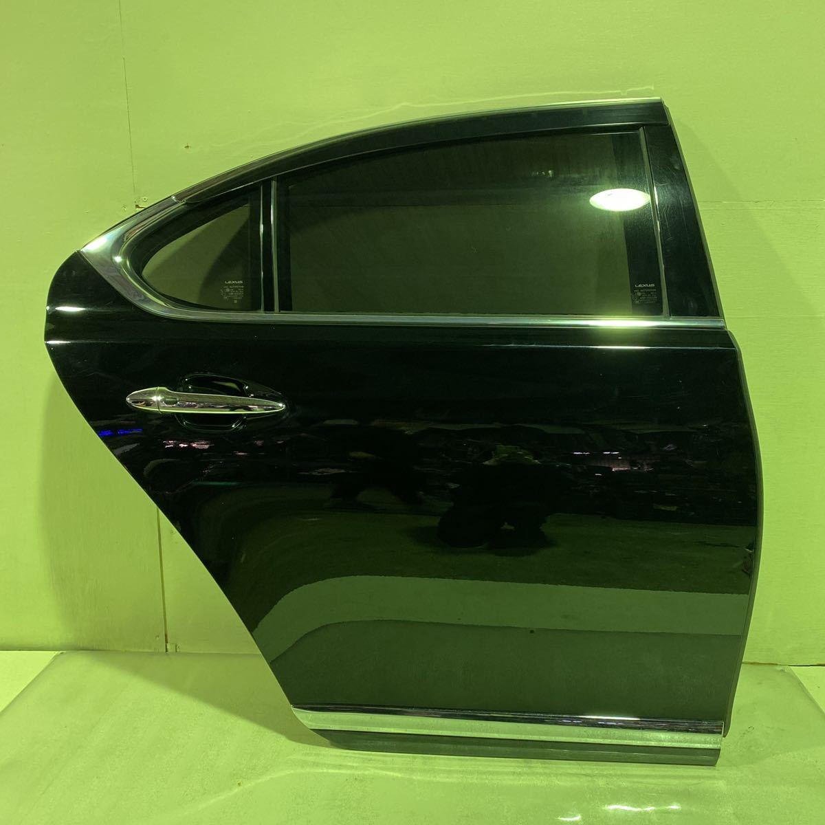 ★レクサスLS460後期★右後ろドア/212/DBA-USF40 YB86拍卖