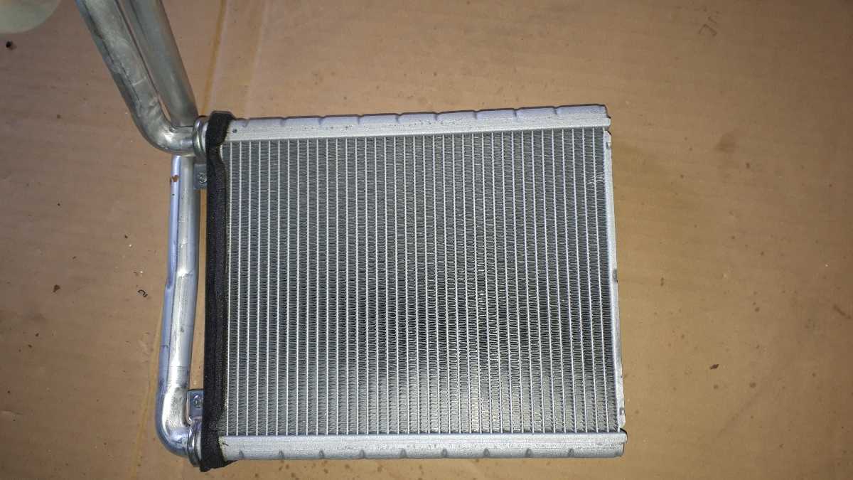 29年式 メルセデス ベンツ Mercedes W246 WDD246 エバポレーター エアコン B クラス B180拍卖