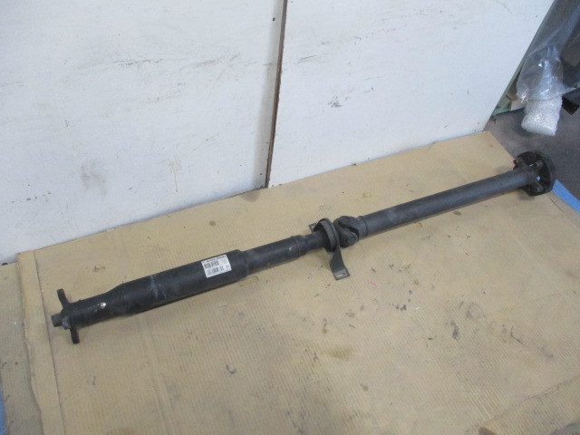 ベンツ Cクラス C63 W204 204277 AMG 純正 プロペラシャフト A2042206 *個人宅配送不可*拍卖