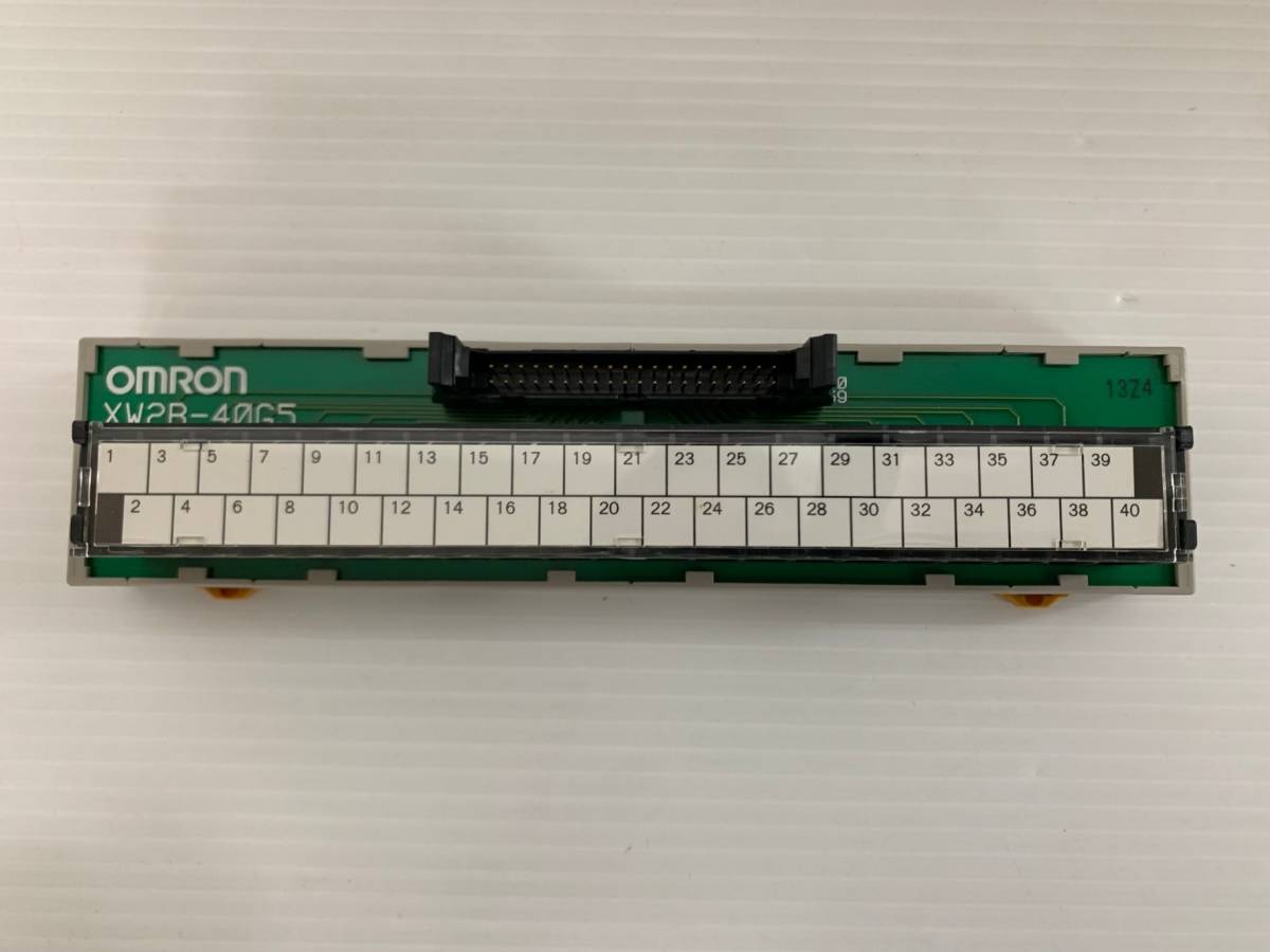 (2JT) OMRON コネクター XW2B-40G5 箱汚れ拍卖