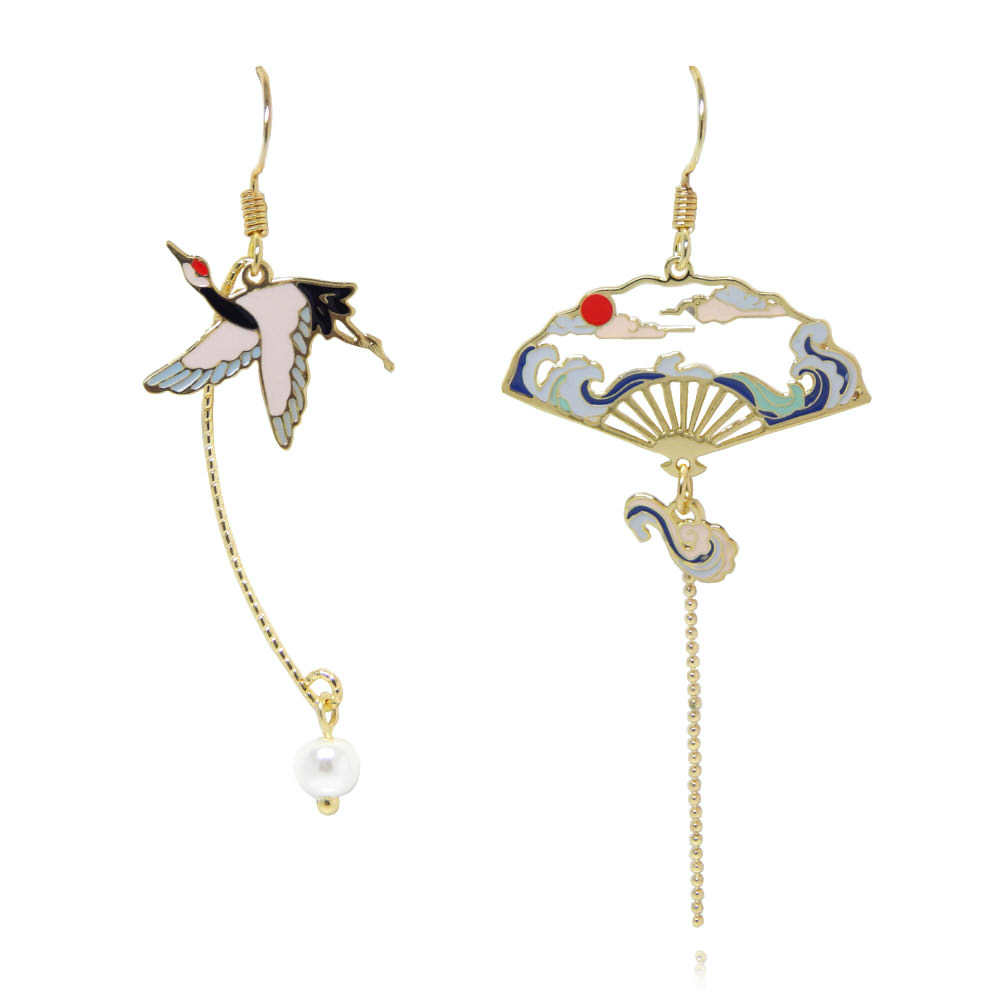 残り1点★新品★送料無料 正月風 鶴&扇子 アシンメトリーピアス パール付き 厳選 レディース 必見 オススメ シルバー925 限定拍卖