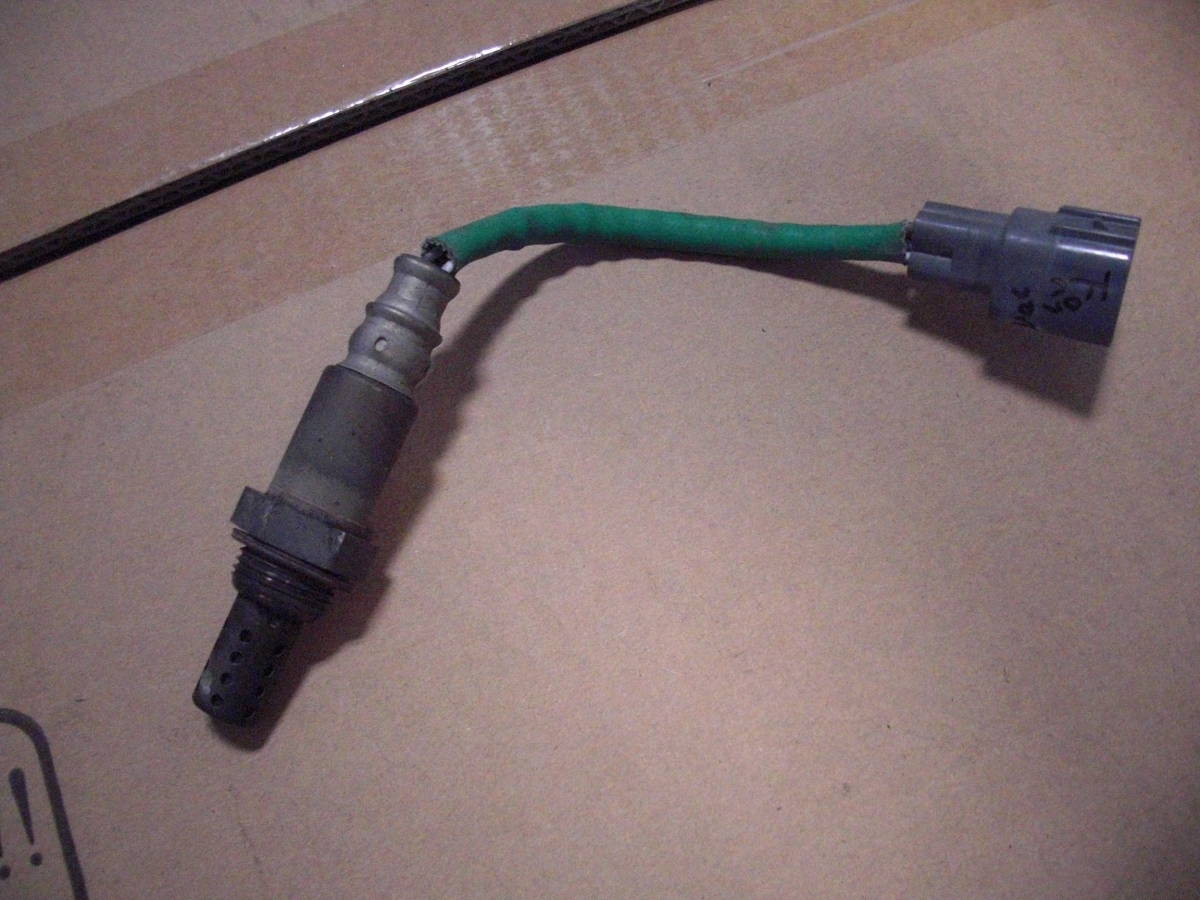 タントL375SカスタムKFターボL385S後期オーツーセンサー純正O2センサー下流 02センサー149100-3342部品取り車あります拍卖