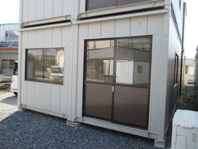 【滋賀発】スーパーハウス コンテナ 物置 ユニットハウス 8坪 中古 仮設 プレハブ 収納 倉庫 事務所 店舗 16畳 休憩室 寮 ・車屋 空手道場拍卖