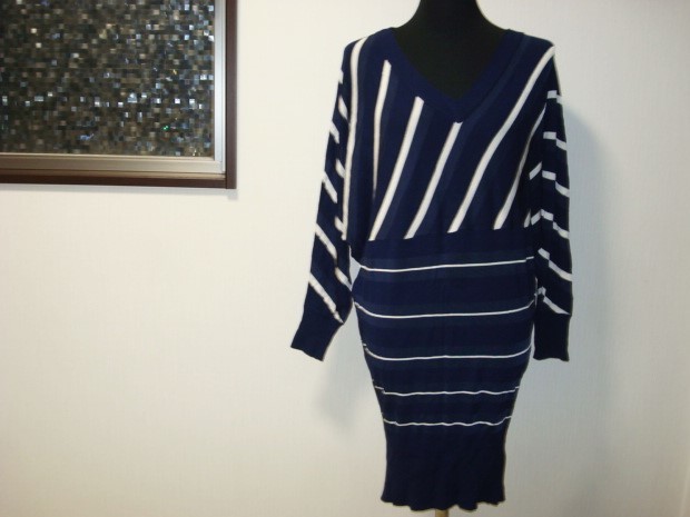 ● 美品 CDEC クードシャンス ゆったり可愛い レディース 長袖 ニット ワンピース ロングトップス ドルマン 38 Mサイズ ネイビー ブラック拍卖