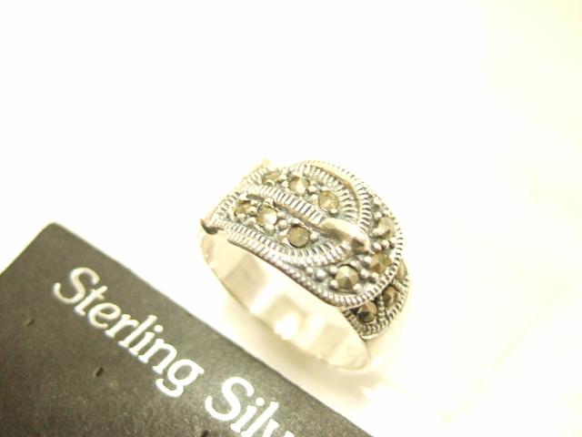 横浜最新 シルバー925SILVER 銀♪魅惑のバックルデザイン マーカサイトリング 11~21号 メメンズレディース 送料220円ξgRξ ξ指輪b97z拍卖