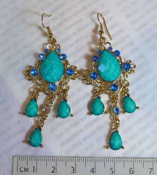 【T's】TS193 ピアス ゴージャス 送料無料拍卖