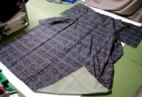 ddd▼▼留★正絹・結城紬・着物【草花・網干・鳥図】身丈157cm拍卖