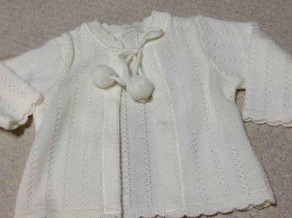 未使用!サイズ70、白、ぼんぼりつき 、カーディガン拍卖