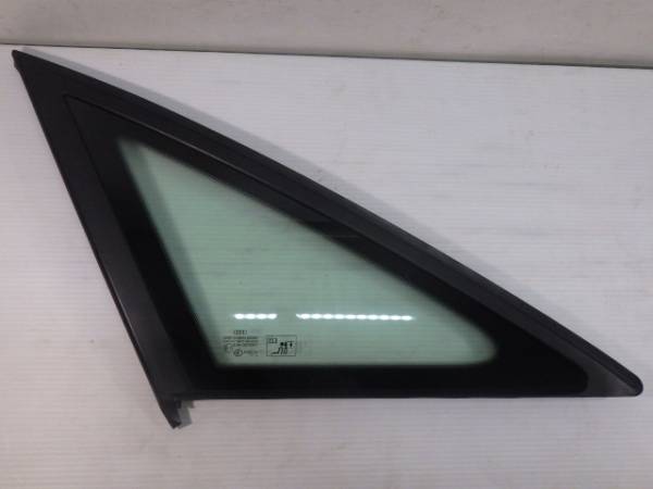 アウディA6 AudiA6 2.8FSI クワトロ DBA-4GCHVS 2014年12月 純正 左 リアサイドガラス クォーターガラス 三角ガラス 4G5 845 299 中古 即決拍卖