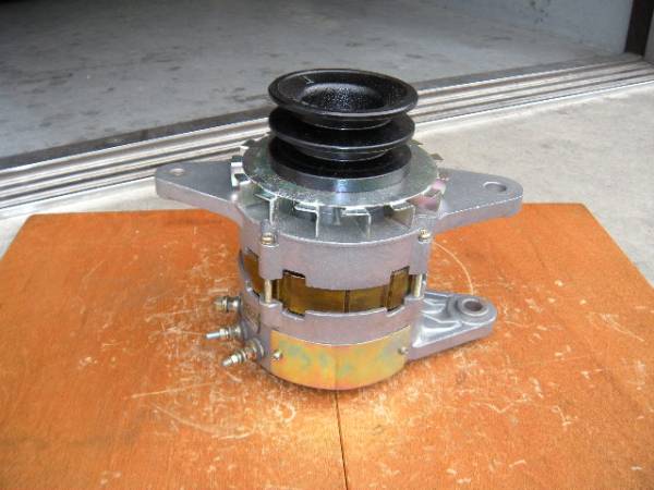 【格安・新品・コア不要】日野、大型トラック、TE/WA/KA/KF用オルタネーター(ダイナモ) 0211-401-0210拍卖