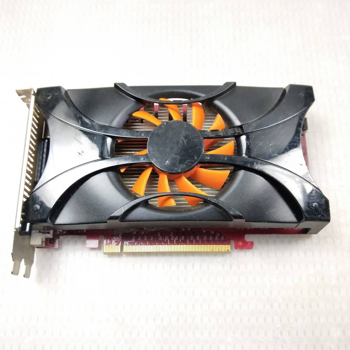 【中古パーツ】GTX550Ti 1024M GDDR5 192B CRT/DVI/HDMI グラフィックポード /ビデオカード PCI-E ■XK201-2拍卖