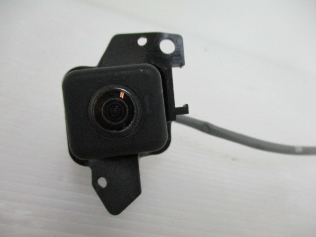 K2265F アウディ A6 ABA-4FAUKA カメラ 4L0980551 拍卖