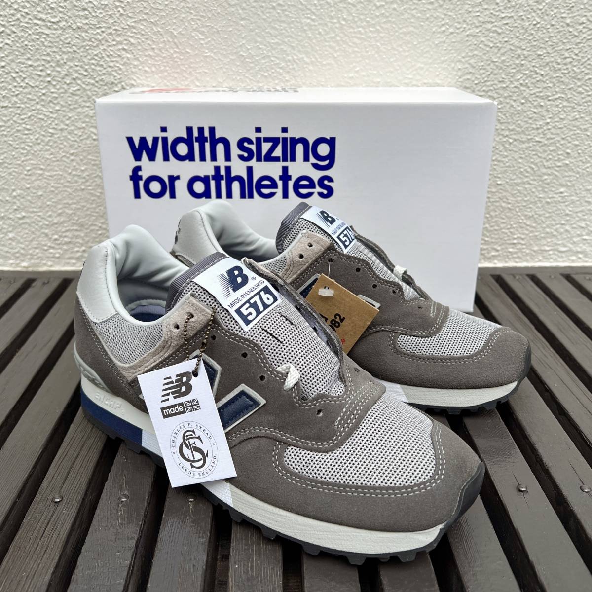 オリジナル復刻 NEW BALANCE OM576OGG GRAY UK製 US10 28cm 新品 スエード 限定 M576 イギリス英国製 NB スニーカー OG グレー×ネイビー拍卖