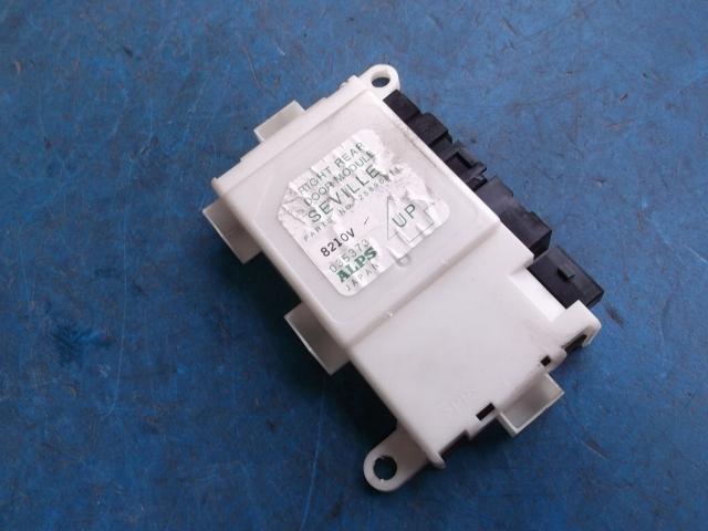 キャデラック セビル GF-AK54K 右リアドアモジュール拍卖