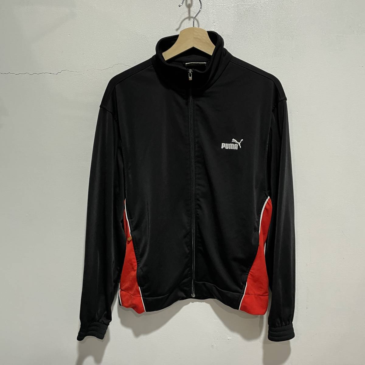 ☆送料無料☆PUMAプーマ☆スポーツジャージ☆フルジップ☆黒☆S☆z20☆c拍卖
