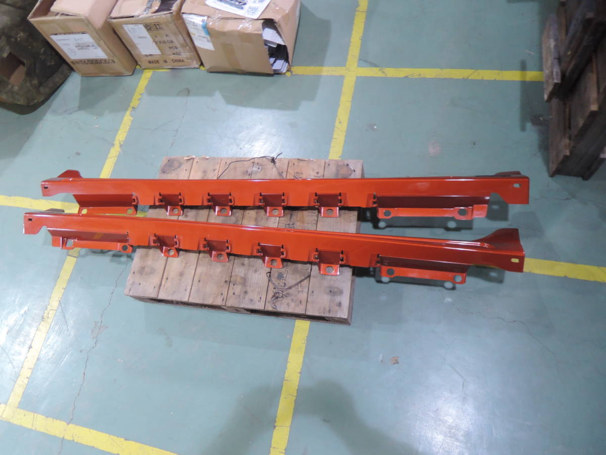 【車種不明/長期保管品】TOYOTA ダムドデザイン モデリスタ? サイドステップ オレンジ系 未使用品? PZ321-52056 damddesign トヨタ 純正拍卖