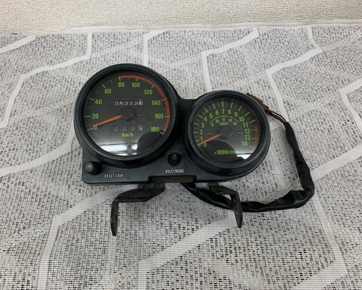 カワサキ GPZ400F スピードメーター 拍卖
