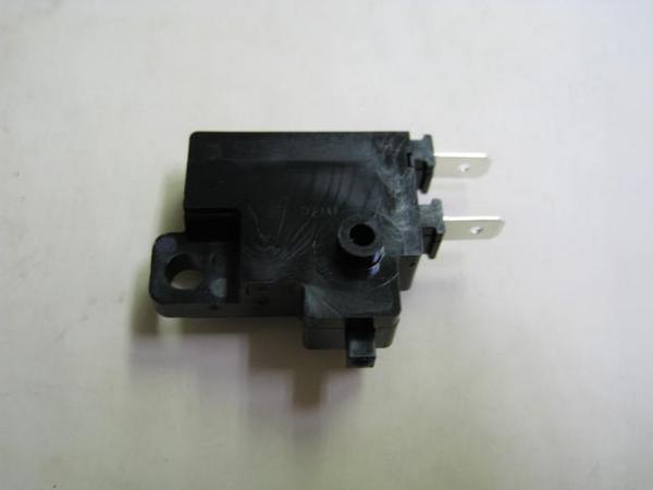 送料無料★新品★XJR1200/R/XJR1300★純正フロントブレーキスイッチ拍卖