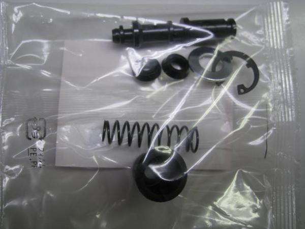 送料無料★新品★マグナ250(MC29)★純正フロントマスターキット拍卖