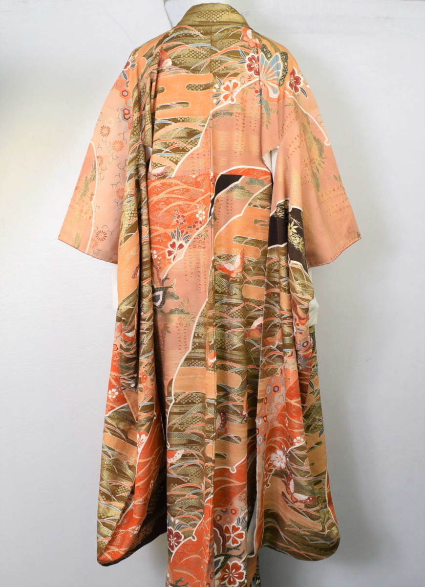 0036-MM00060★美品 成人式に.:* 友禅染に金刺繍が美しい振袖 オレンジ・茶系 お正月 お茶会 着物 和装 結婚式 お呼ばれ W0352拍卖