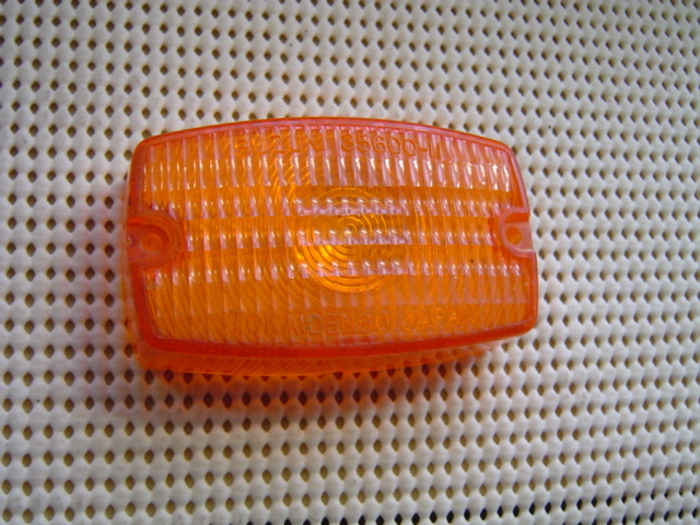 〇スズキ バーディ50純正 ウインカーレンズ?(35600-11/TOKAI DENSOU JAPAN製)拍卖