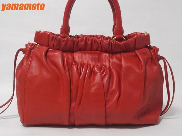 送料無料 miu miu ミュウミュウ 2WAY ハンドバッグ ショルダーバッグ BAULETTO APERTO ナッパ ストラップ レザー レッド RN0816 美品拍卖