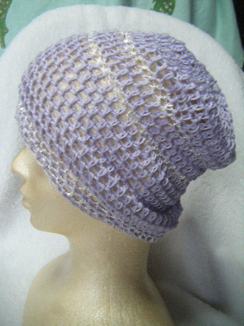 春、夏*手編み男女兼用キャップ*薄藤色/アクセントラインと被り口は銀のスパンコールきらり 43拍卖