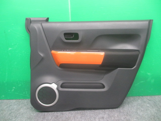 ☆マツダ フレア クロスオーバー MS31S-2027・・ 純正 フロント 右ドア トリム 内張り MR31S☆拍卖