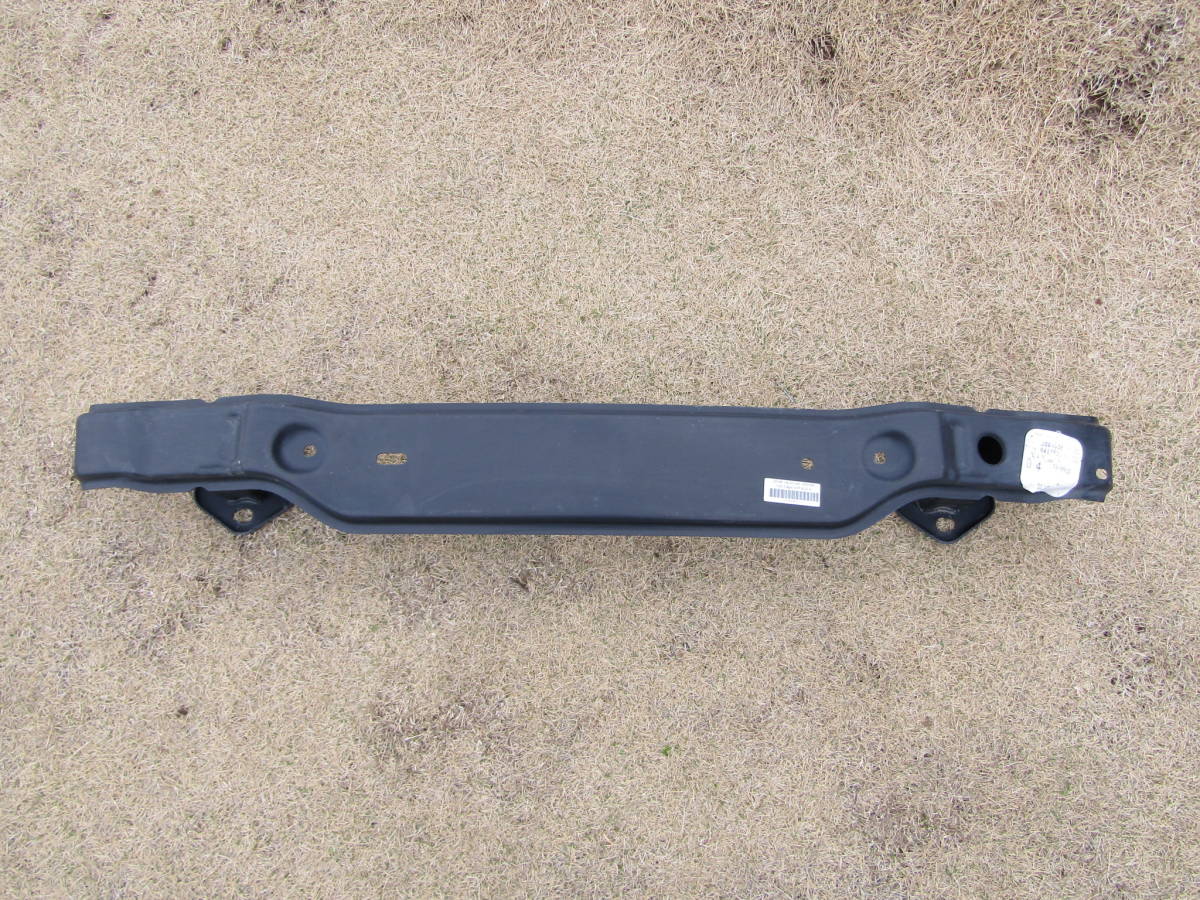 BMW F20 1シリーズ リアホースメント 51127240912 リアバンパー ホースメント ■ ■ 1033006拍卖