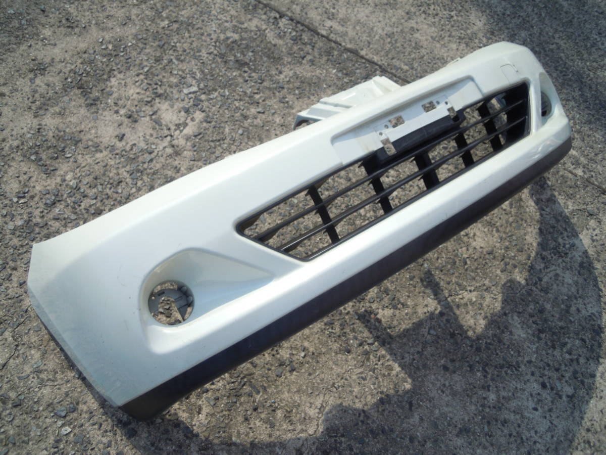 Q C11 NC11 後期 ティーダ 純正 フロントバンパー 62022-1JY0H拍卖