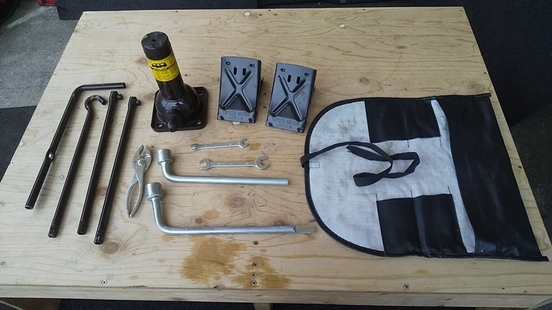 『psi』 100系 ハイエース ジャッキ 1800㎏ & 工具 セット ダルマジャッキ拍卖