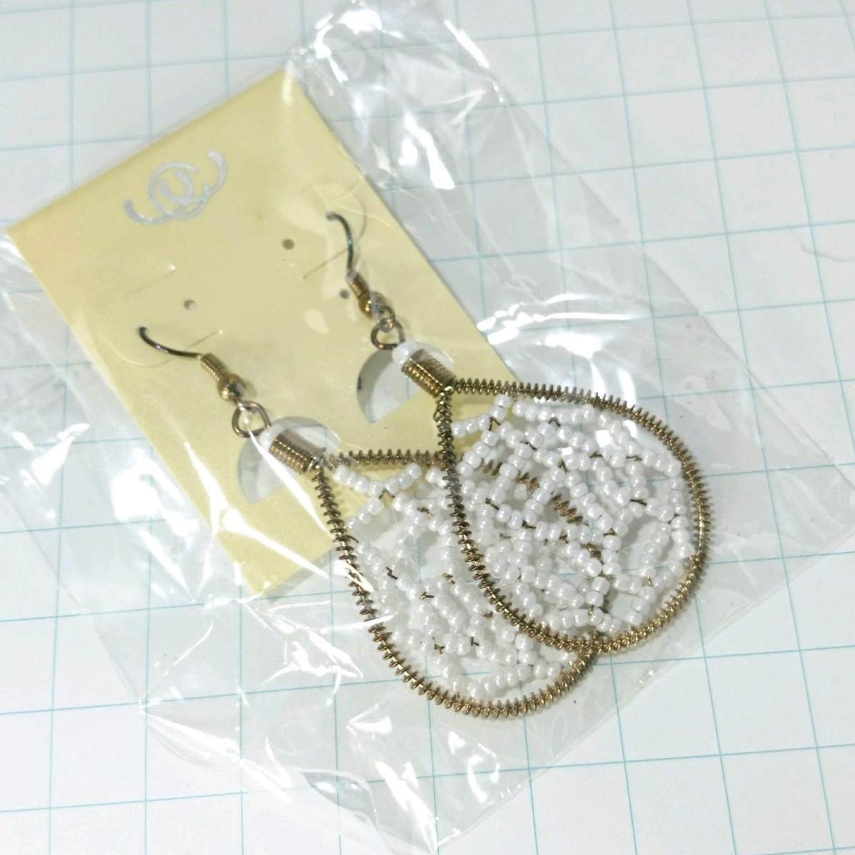 送料無料)未使用 特別特価☆ピアス イヤリング A06898拍卖