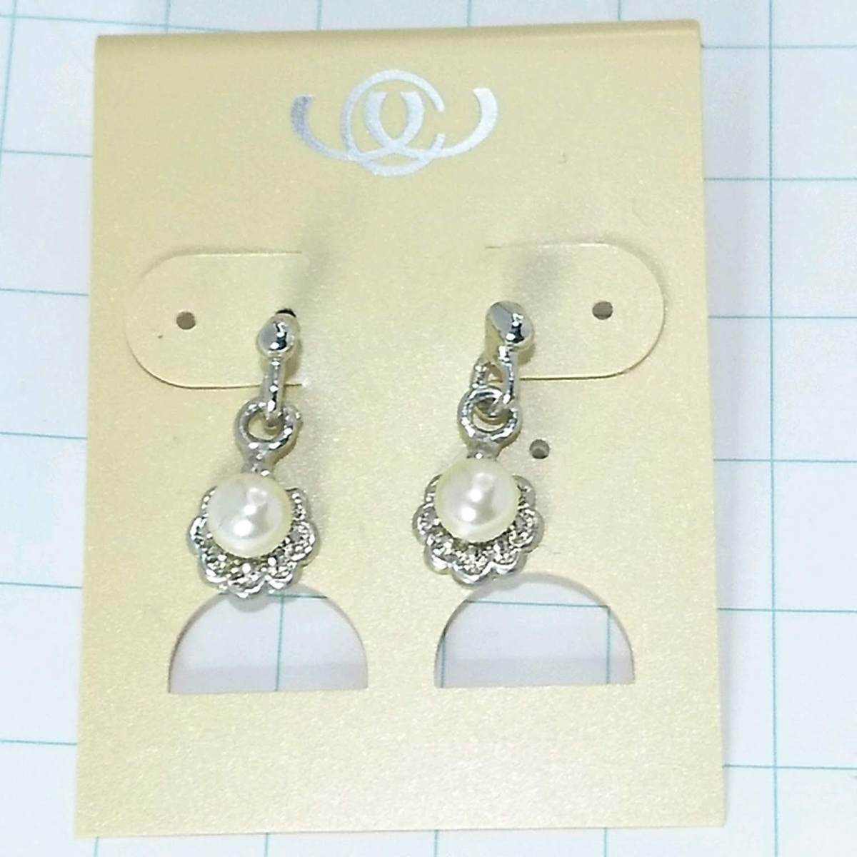 送料無料)未使用 特別特価☆ピアス イヤリング A07295拍卖