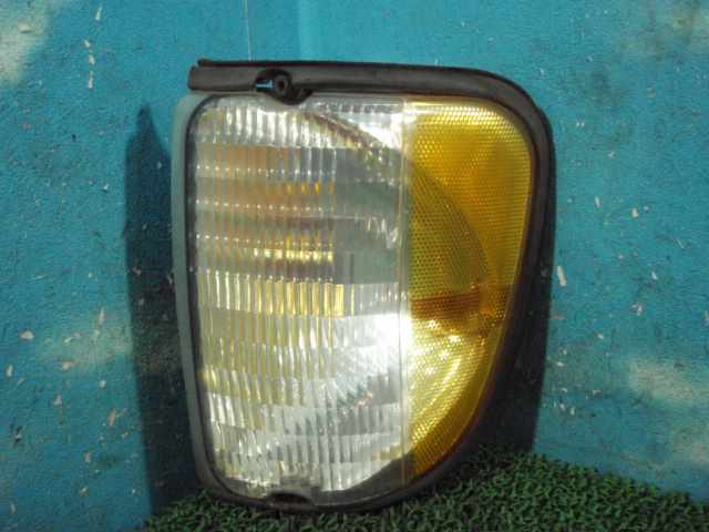 ★ E150 フォード エコノライン コーナーランプ ウインカーレンズ左 270823JJ拍卖