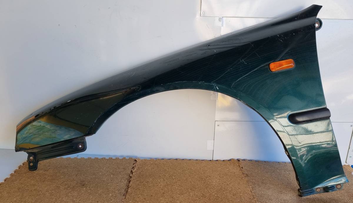 ローバー 620 RHH23 フェンダー 左拍卖